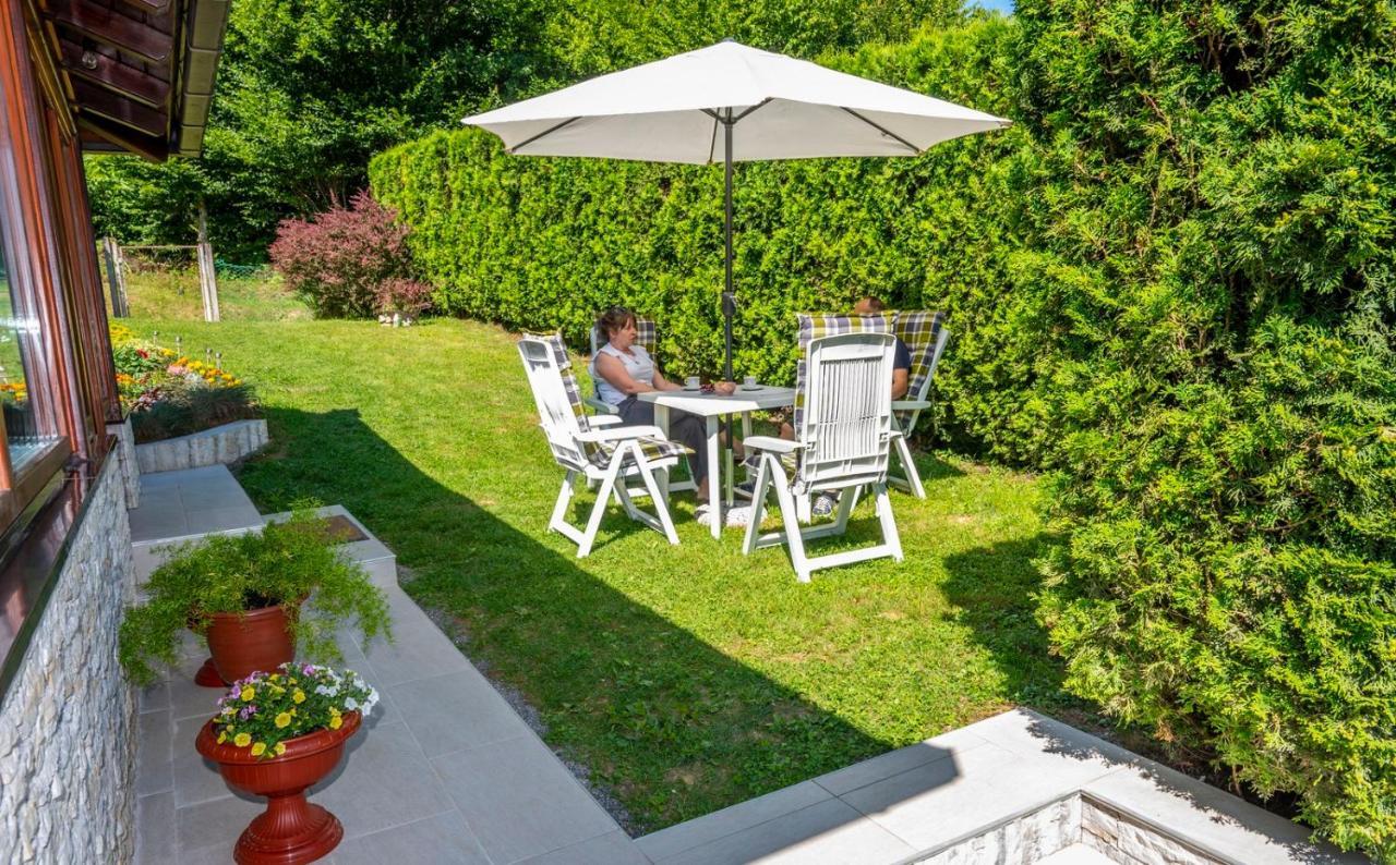 Holiday Home Mare Near River Karlovac Exterior foto